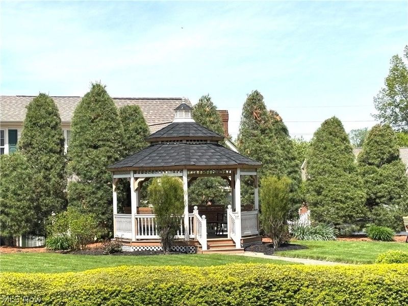 147 Village Court, Columbiana, OH 44408 Photo 36