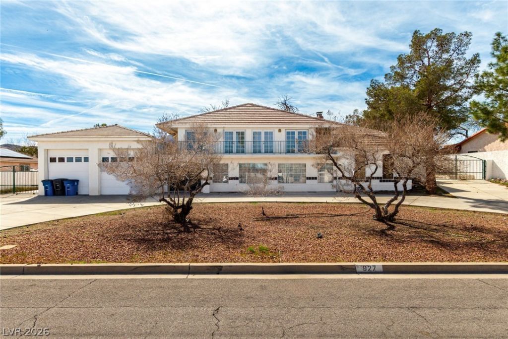 927 San Eduardo Avenue, Henderson, NV 89002 Main Photo