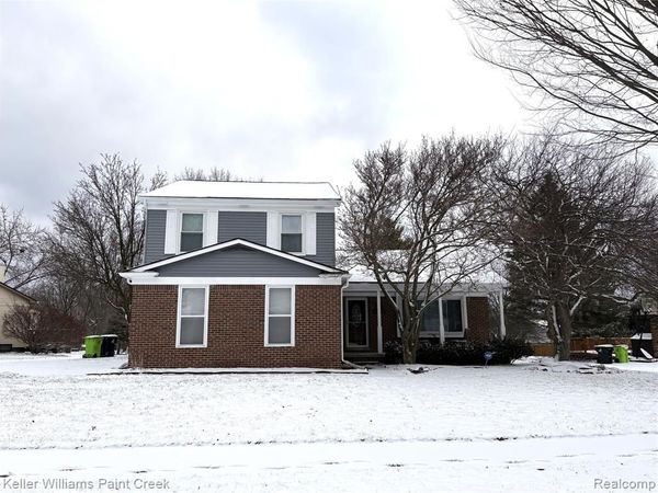 44820 Yorkshire Drive, Novi, MI 48375