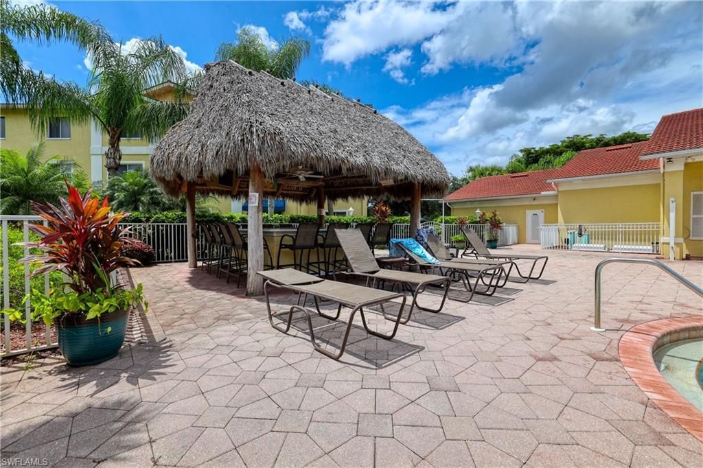 8294 Key Royal Cir, Unit 1633, Naples, FL 34119 Photo