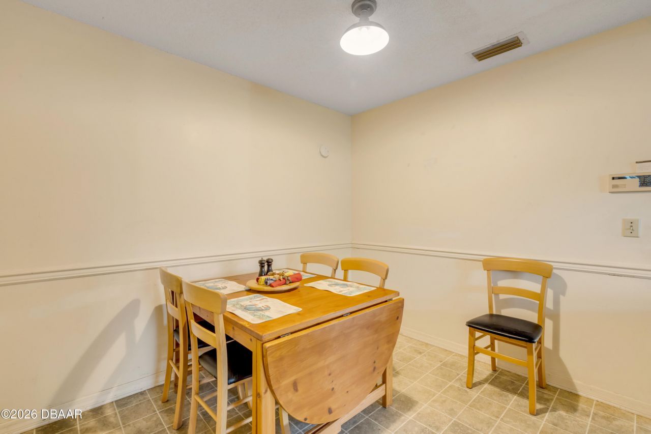 622 Goodwin Avenue, New Smyrna Beach, FL 32169 Photo