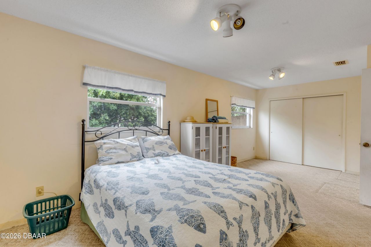 622 Goodwin Avenue, New Smyrna Beach, FL 32169 Photo