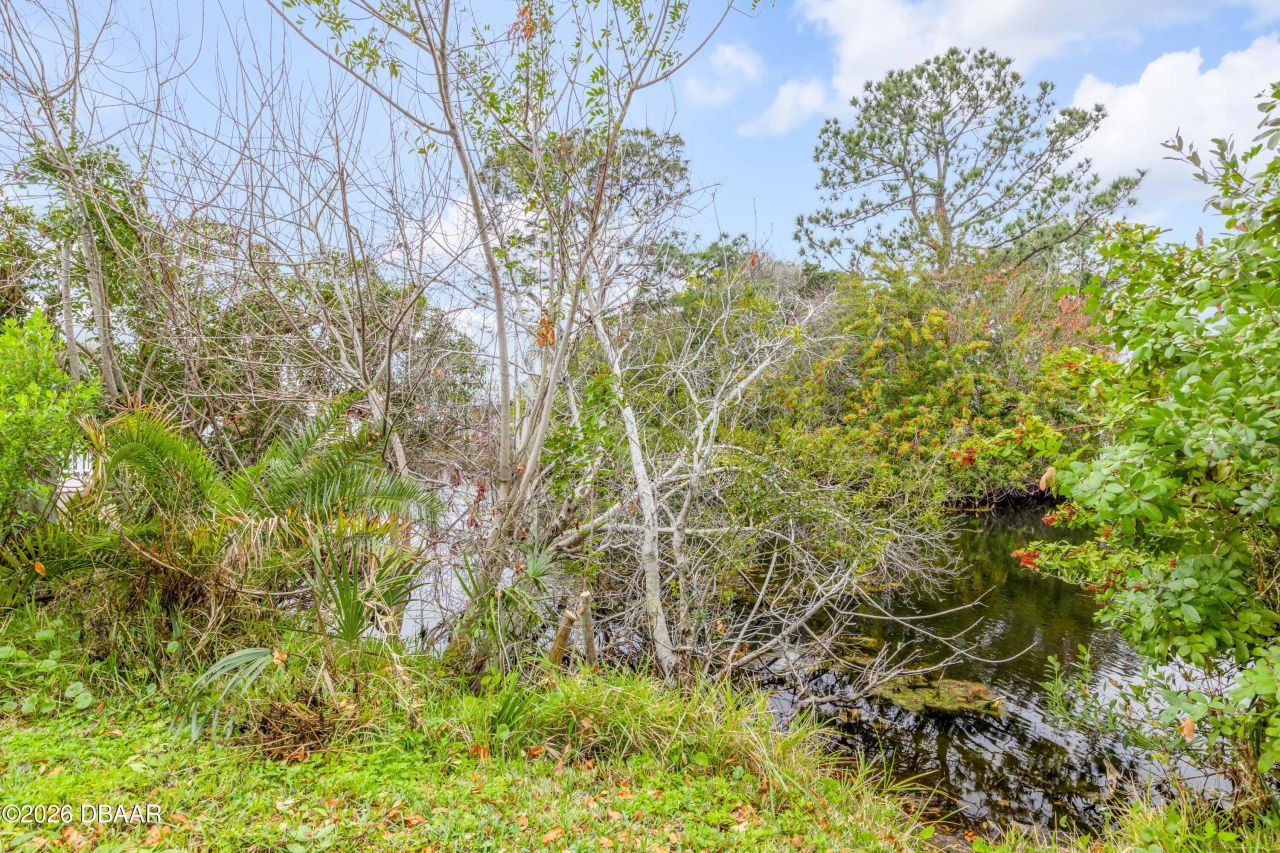 622 Goodwin Avenue, New Smyrna Beach, FL 32169 Photo