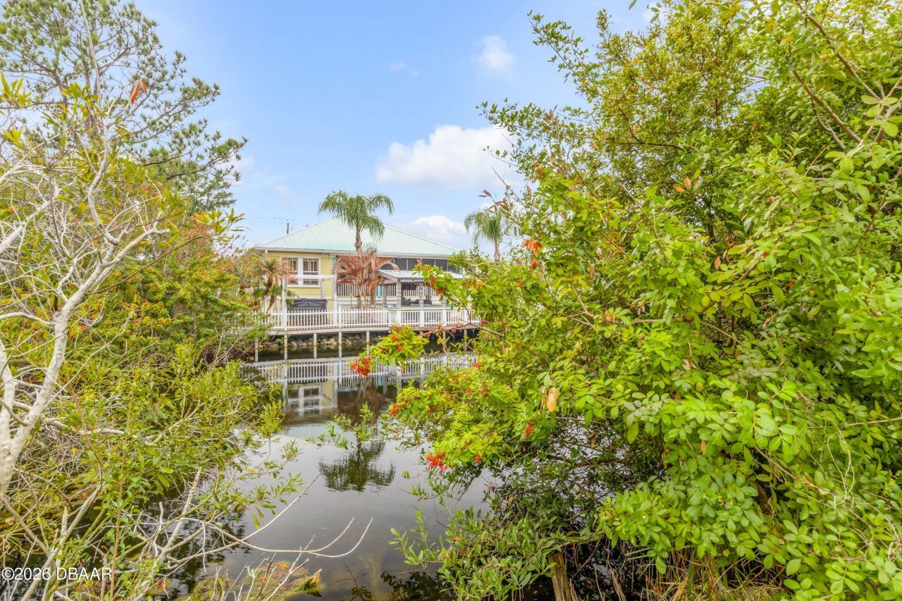 622 Goodwin Avenue, New Smyrna Beach, FL 32169 Photo