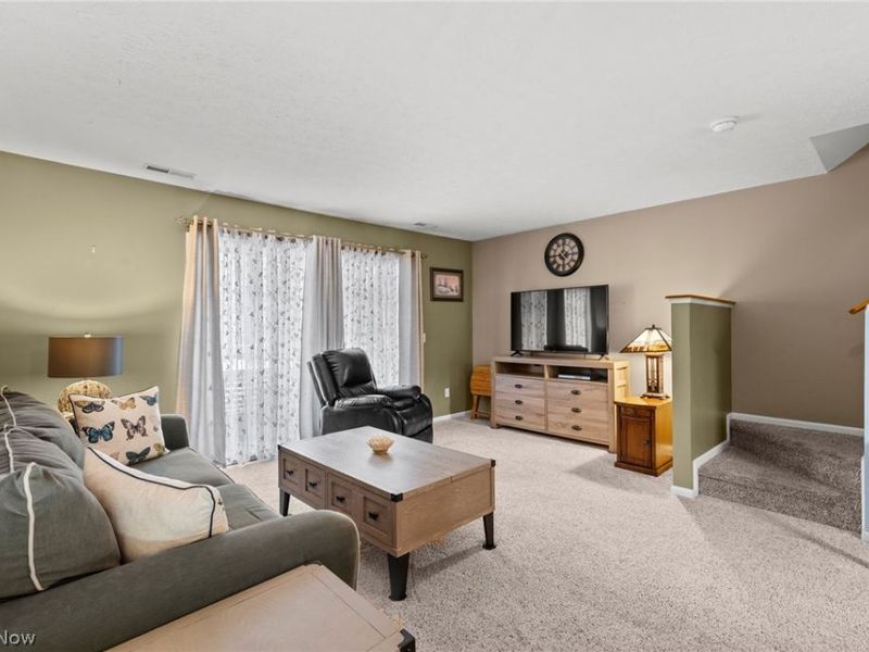 6749 Rockridge Court, Middleburg Heights, OH 44130 Photo 14