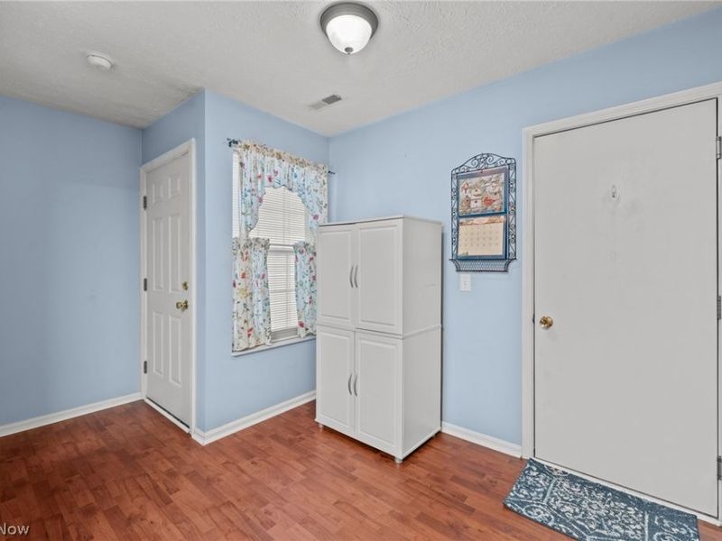 6749 Rockridge Court, Middleburg Heights, OH 44130 Photo 2