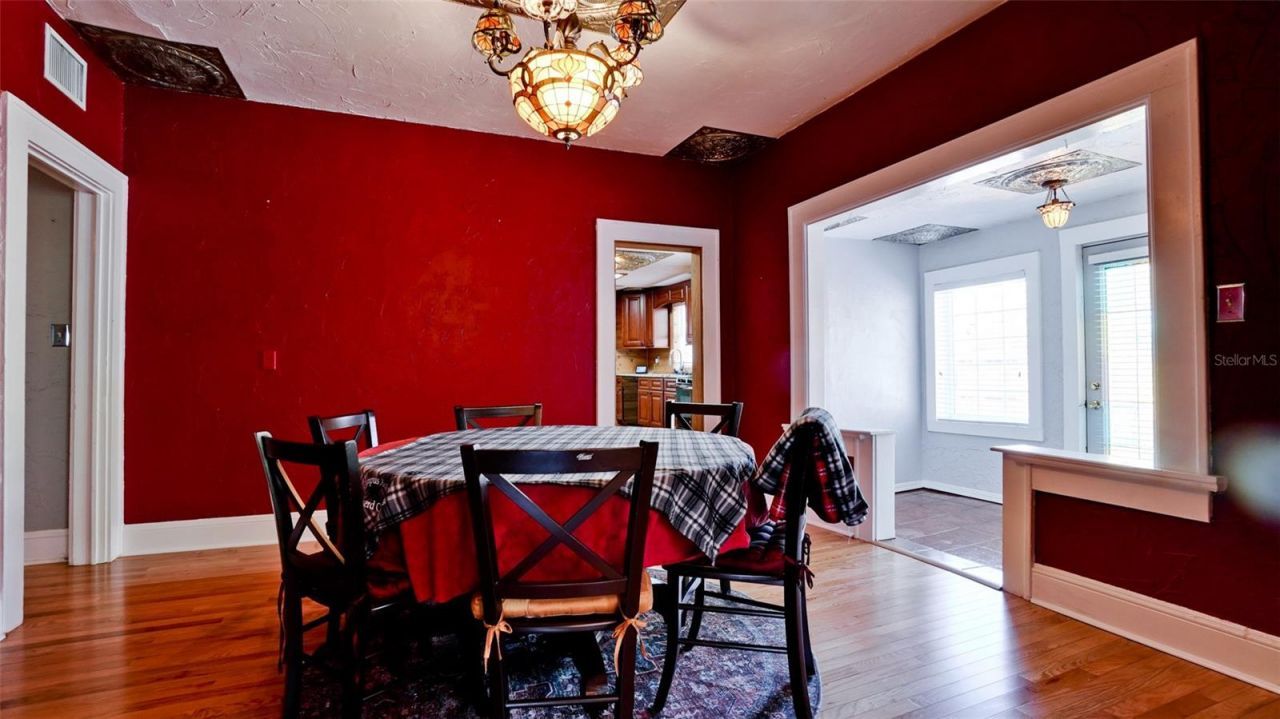 714 29th Street W, Bradenton, FL 34205 Photo