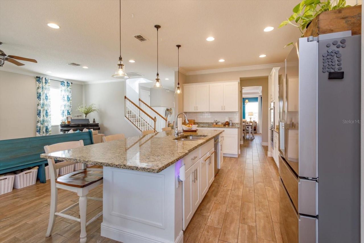 30339 Plymouth Creek Circle, Sorrento, FL 32776 Photo