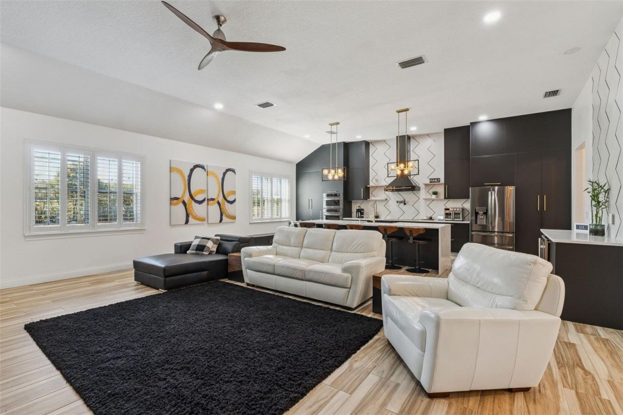 32345 Wolfs Trail, Sorrento, FL 32776 Photo