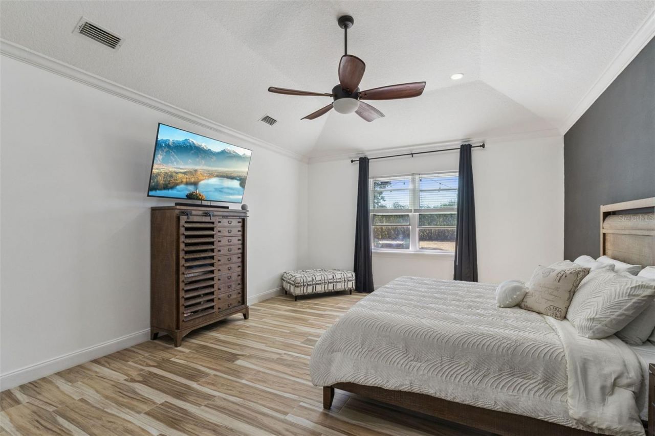 32345 Wolfs Trail, Sorrento, FL 32776 Photo