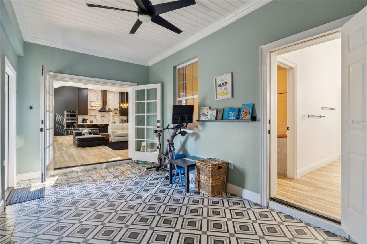 32345 Wolfs Trail, Sorrento, FL 32776 Photo