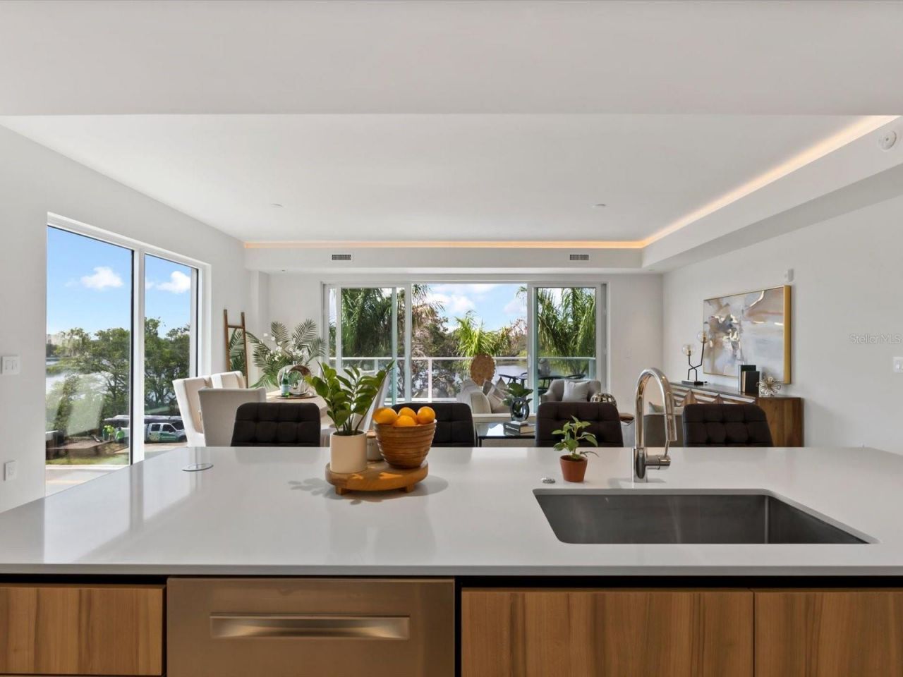 1020 Sunset Point Road, Unit 213, Clearwater, FL 33755 Photo