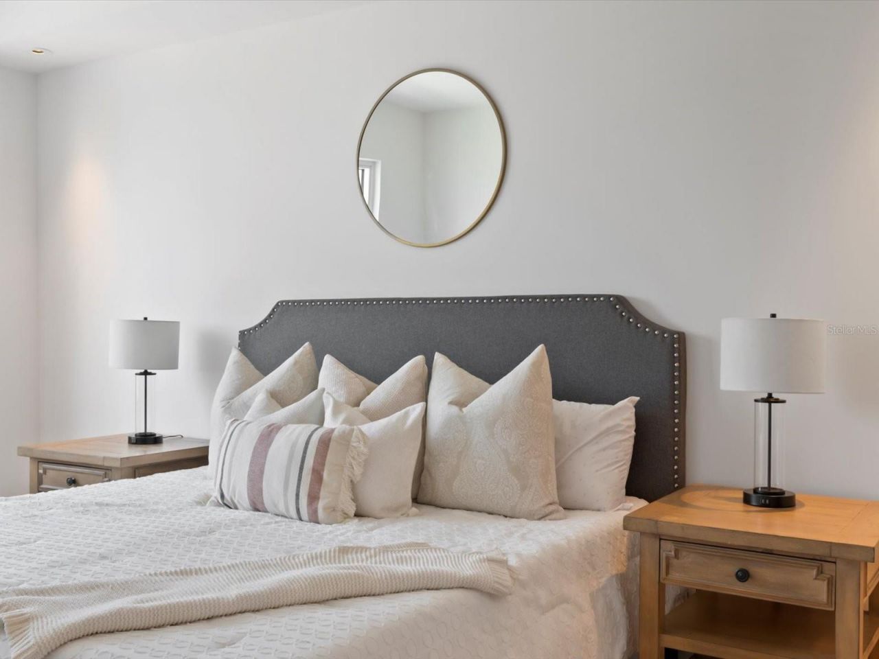 1020 Sunset Point Road, Unit 213, Clearwater, FL 33755 Photo