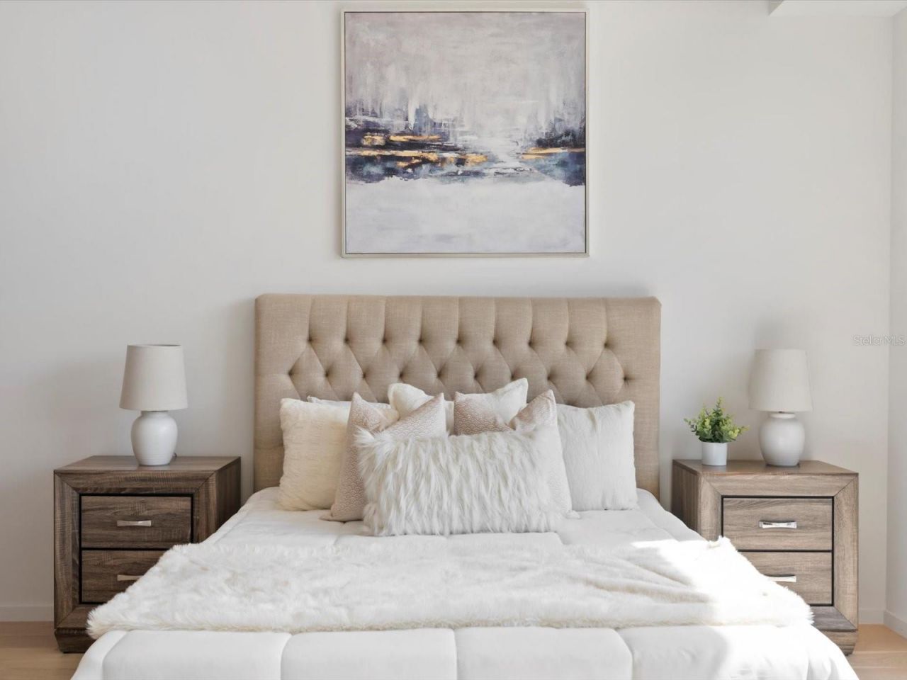 1020 Sunset Point Road, Unit 213, Clearwater, FL 33755 Photo