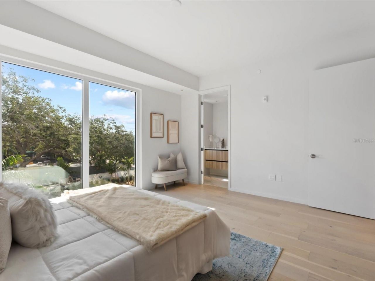 1020 Sunset Point Road, Unit 213, Clearwater, FL 33755 Photo