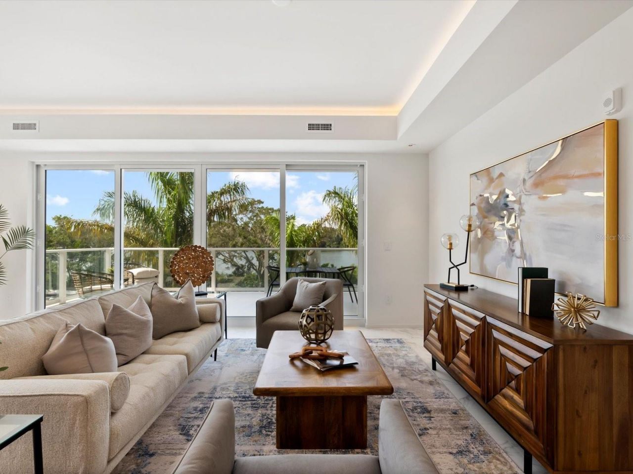 1020 Sunset Point Road, Unit 213, Clearwater, FL 33755 Photo