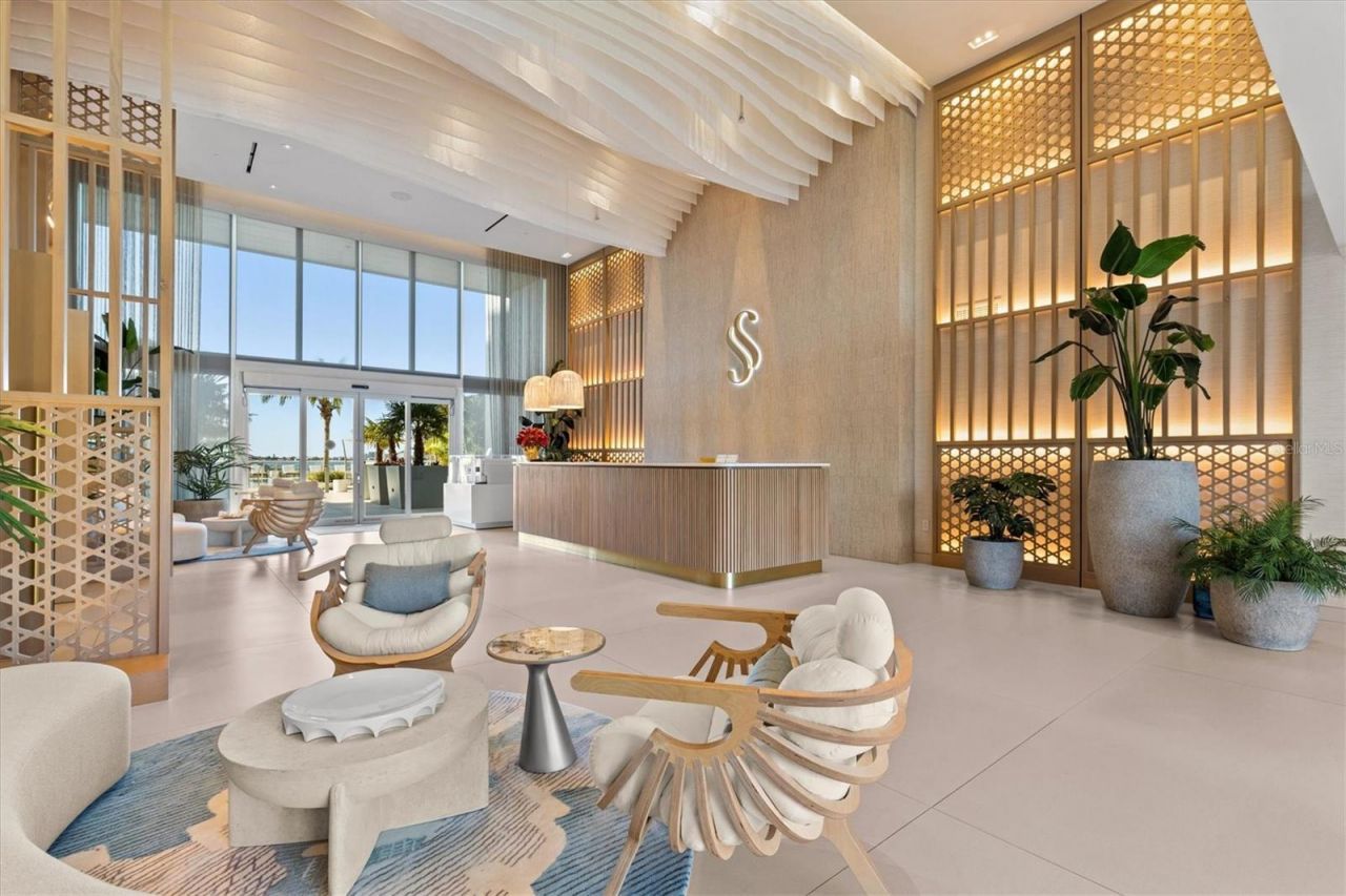 1020 Sunset Point Road, Unit 213, Clearwater, FL 33755 Photo