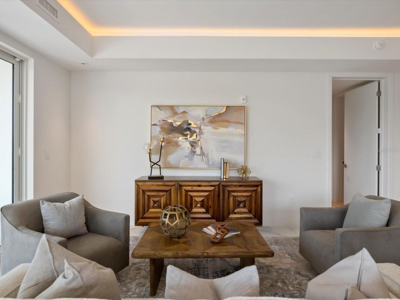 1020 Sunset Point Road, Unit 213, Clearwater, FL 33755 Photo