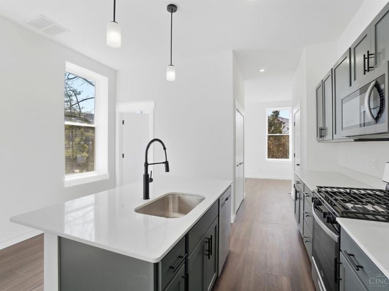 3117 Colerain Avenue, Cincinnati, OH 45225 Photo 11