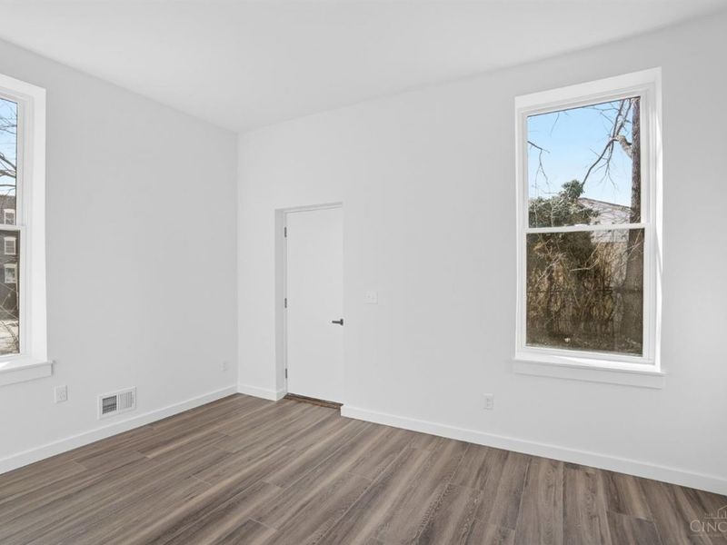 3117 Colerain Avenue, Cincinnati, OH 45225 Photo 12