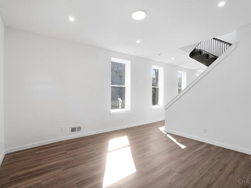 3117 Colerain Avenue, Cincinnati, OH 45225 Photo 7