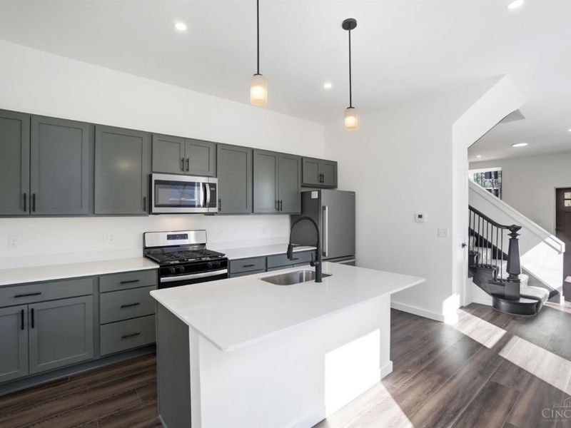 3117 Colerain Avenue, Cincinnati, OH 45225 Photo 9