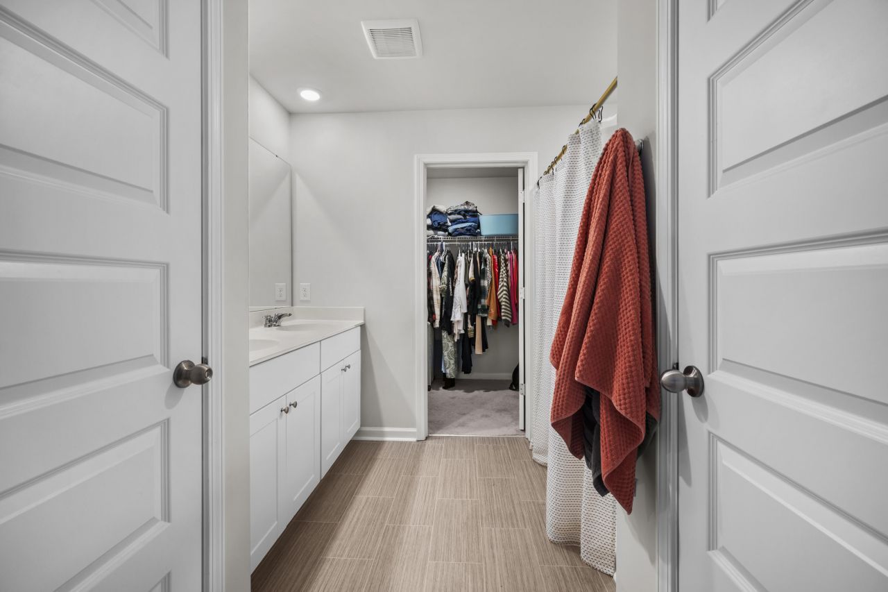 297 Pine Crest View Drive Photo 17