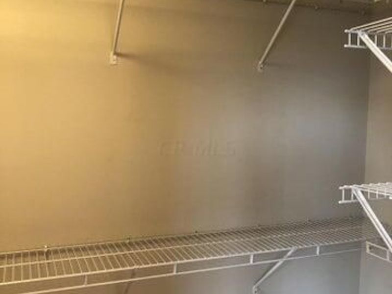 986 Shaula Drive , Columbus, OH 43240 Photo 13