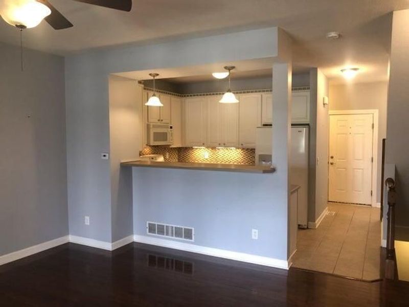 986 Shaula Drive , Columbus, OH 43240 Photo 16