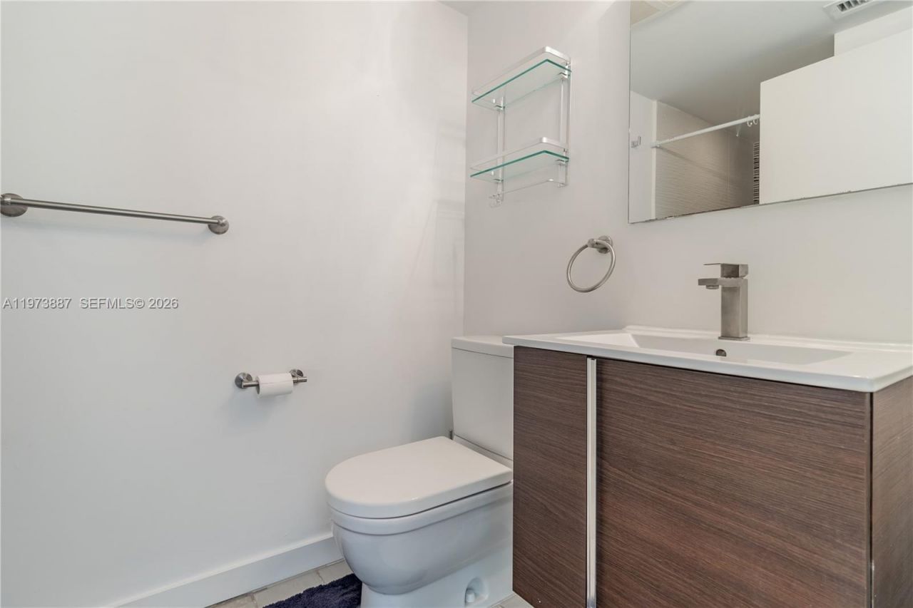 740 Meridian Ave , Unit 21, Miami Beach, FL 33139 Photo