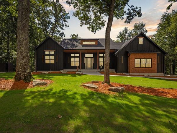 23861 Almy Road, Howard City, MI 49329