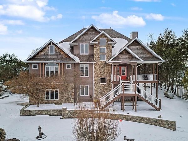 83 Sailboat Drive , Holiday Island, AR 72631