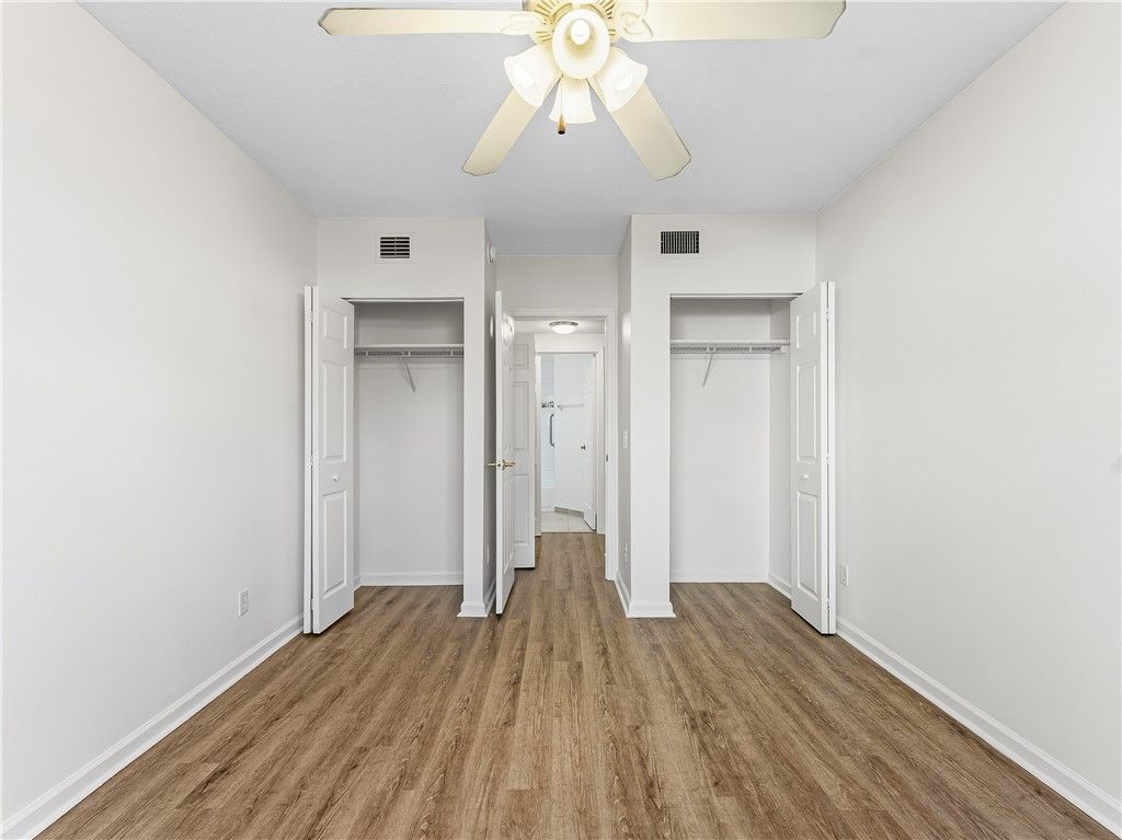 504 7th Square, Unit 103, Vero Beach, FL 32962 Photo