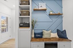 635 N Laurel Street photo 4