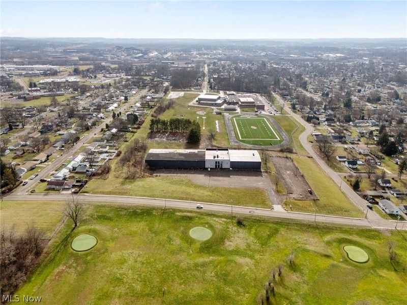 2600 25th Street NE, Canton, OH 44705 Photo 3