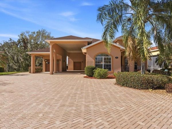 548 MEANDERING WAY , POLK CITY, FL 33868