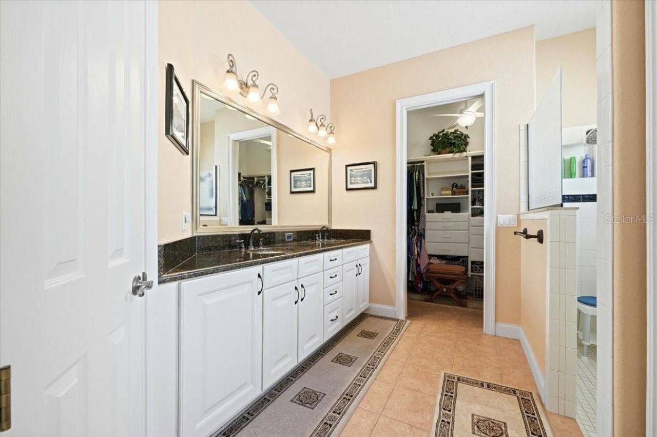 548 Meandering Way, Polk City, FL 33868 Photo