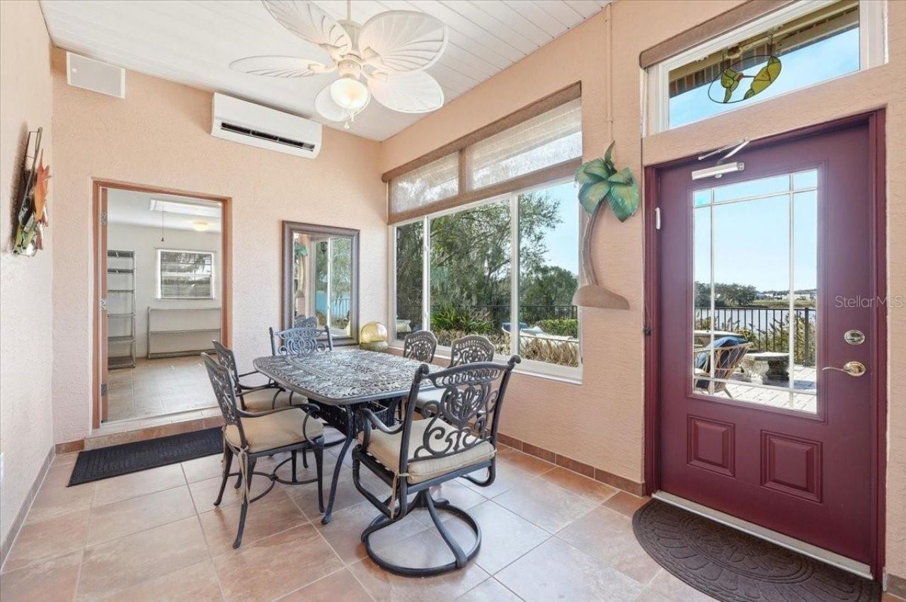 548 Meandering Way , Polk City, FL 33868 Photo