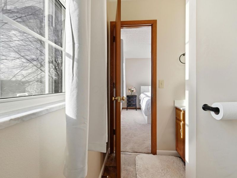 946 Lateglow Court , Newark, OH 43055 Photo 23