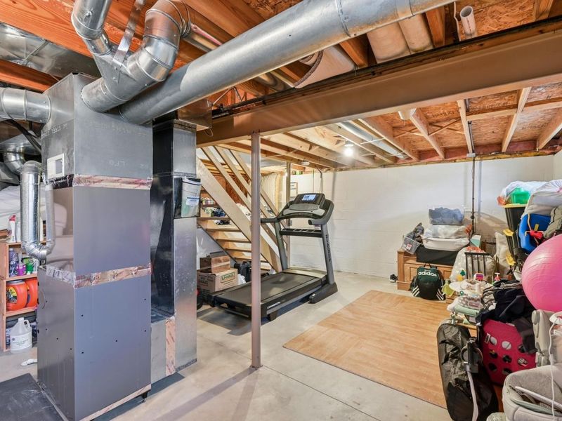 946 Lateglow Court , Newark, OH 43055 Photo 30