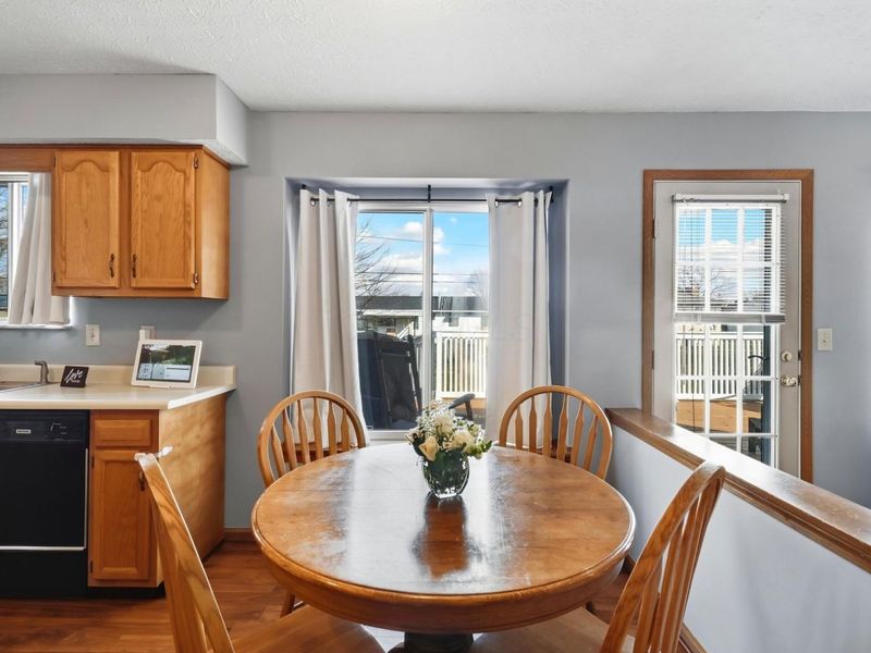 946 Lateglow Court , Newark, OH 43055 Photo 5