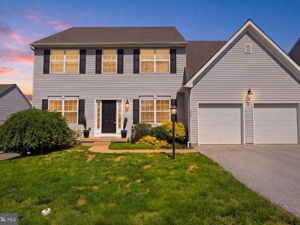 215 AZALEA DRIVE, WINDSOR, PA 17366