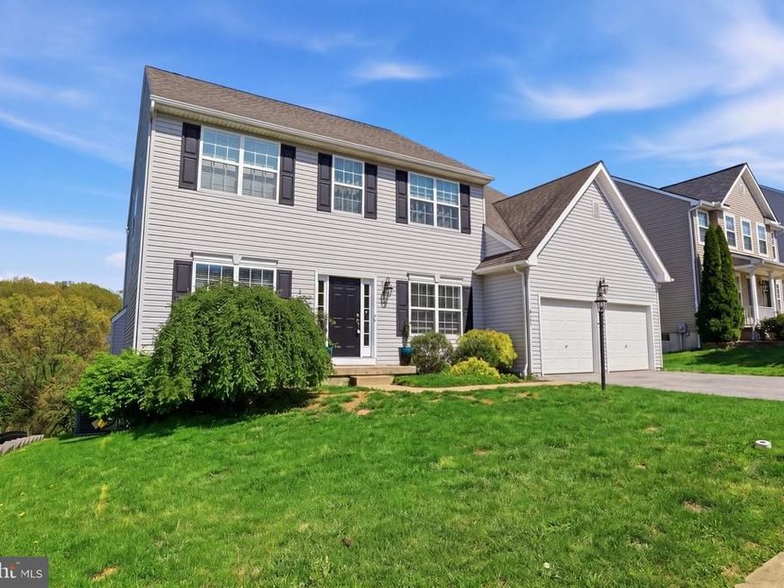 215 Azalea Drive, Windsor, PA 17366 Main Photo