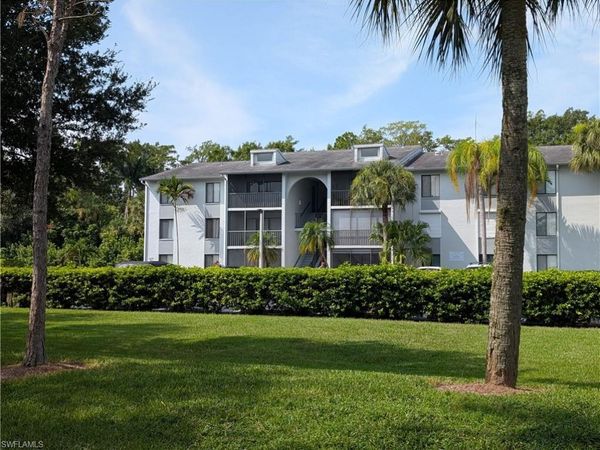 9650 Green Cypress LN, Unit 22, FORT MYERS, FL 33905