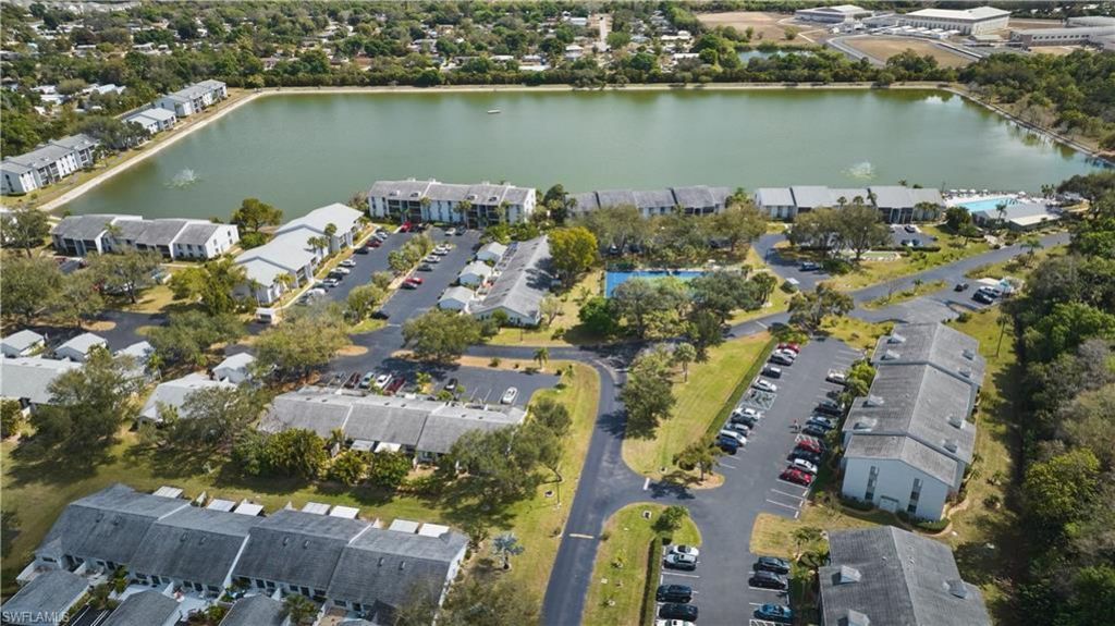 9650 Green Cypress Ln, Unit 22, Fort Myers, FL 33905 Photo