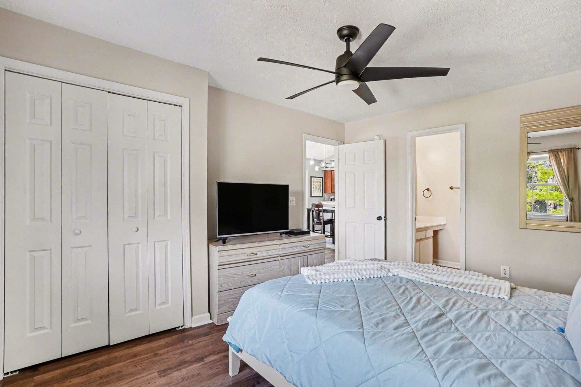 639 Waterway Village Blvd. Photo 17