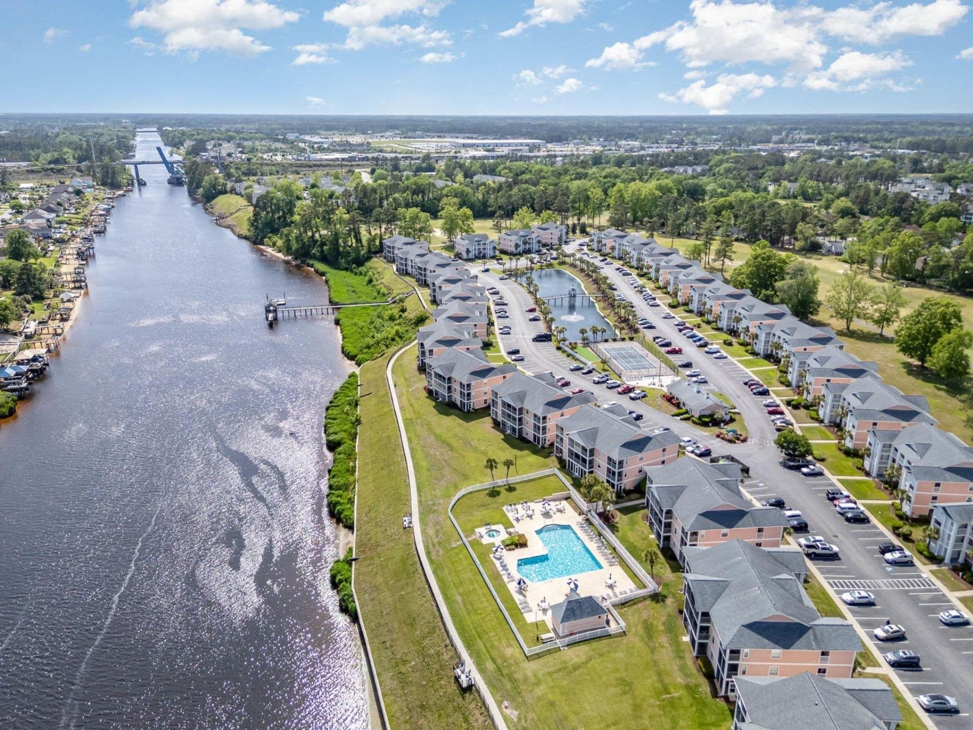639 Waterway Village Blvd. Photo 40