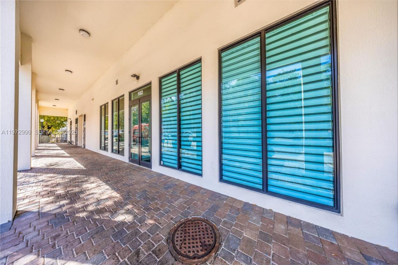 17225 S Dixie Hwy , Unit 102, Palmetto Bay, FL 33157 Photo