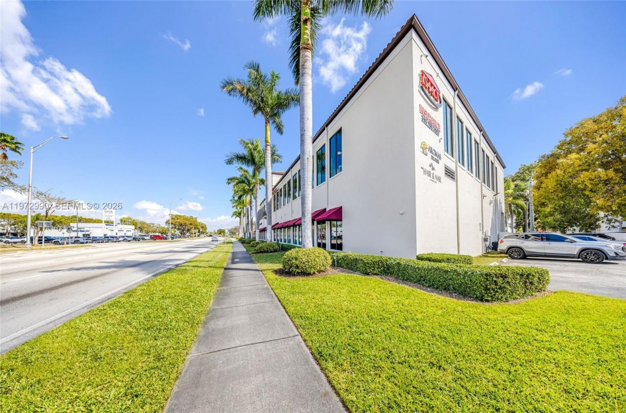 17225 S Dixie Hwy , Unit 102, Palmetto Bay, FL 33157 Photo