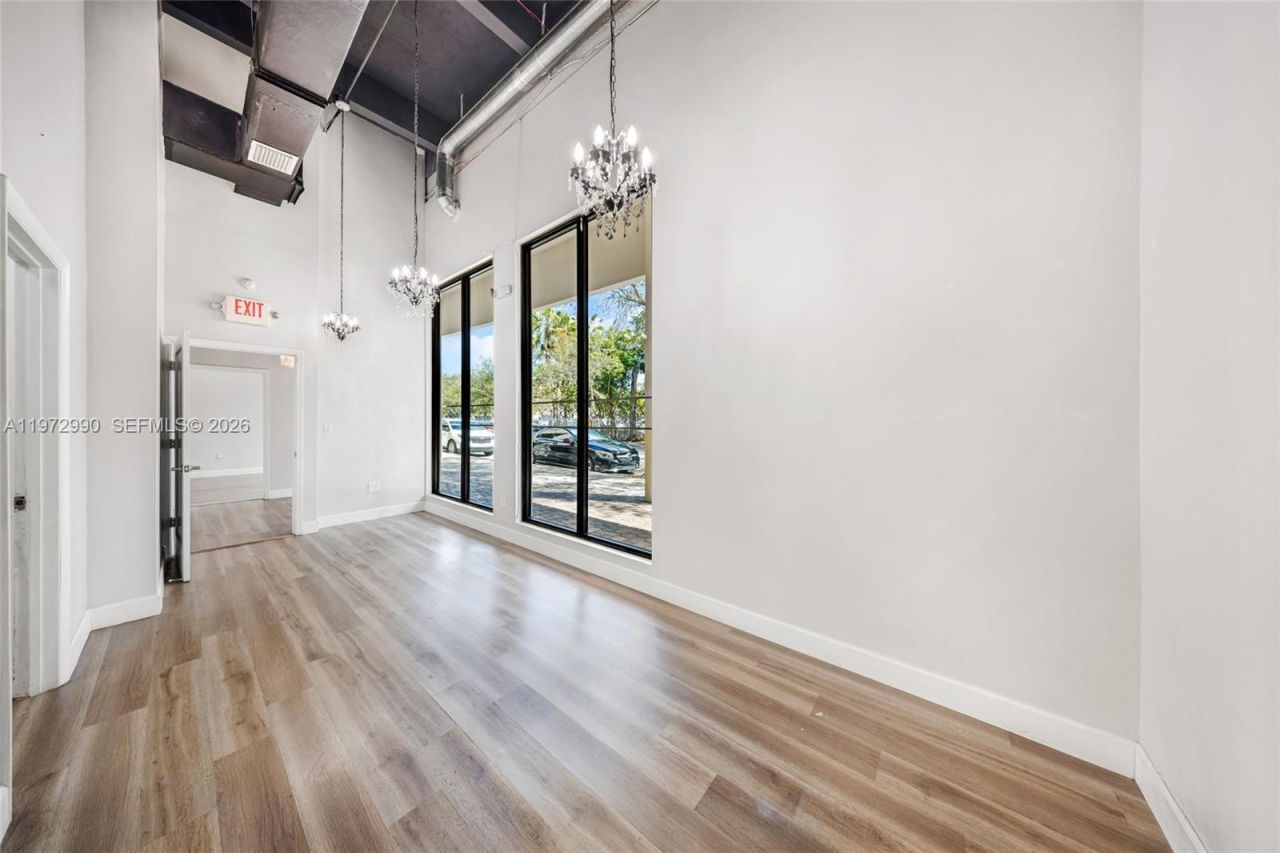 17225 S Dixie Hwy , Unit 102, Palmetto Bay, FL 33157 Photo